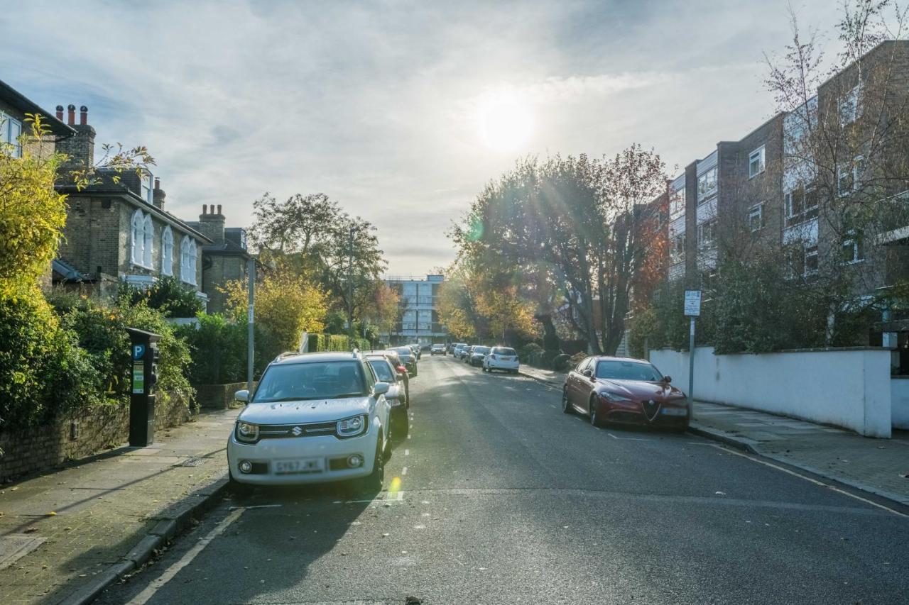 Breathtaking Putney Home With Gorgeous Garden ริชมอนด์ ภายนอก รูปภาพ
