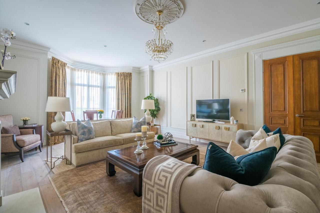 Breathtaking Putney Home With Gorgeous Garden ริชมอนด์ ภายนอก รูปภาพ